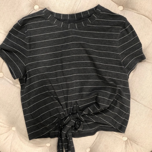 lululemon athletica Tops - Lululemon workout top